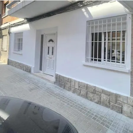 Torrente Apartment *